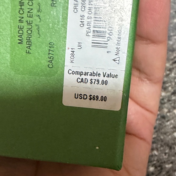 Kate Spade pearl Gold Flower Earrings - Picture 2 of 2